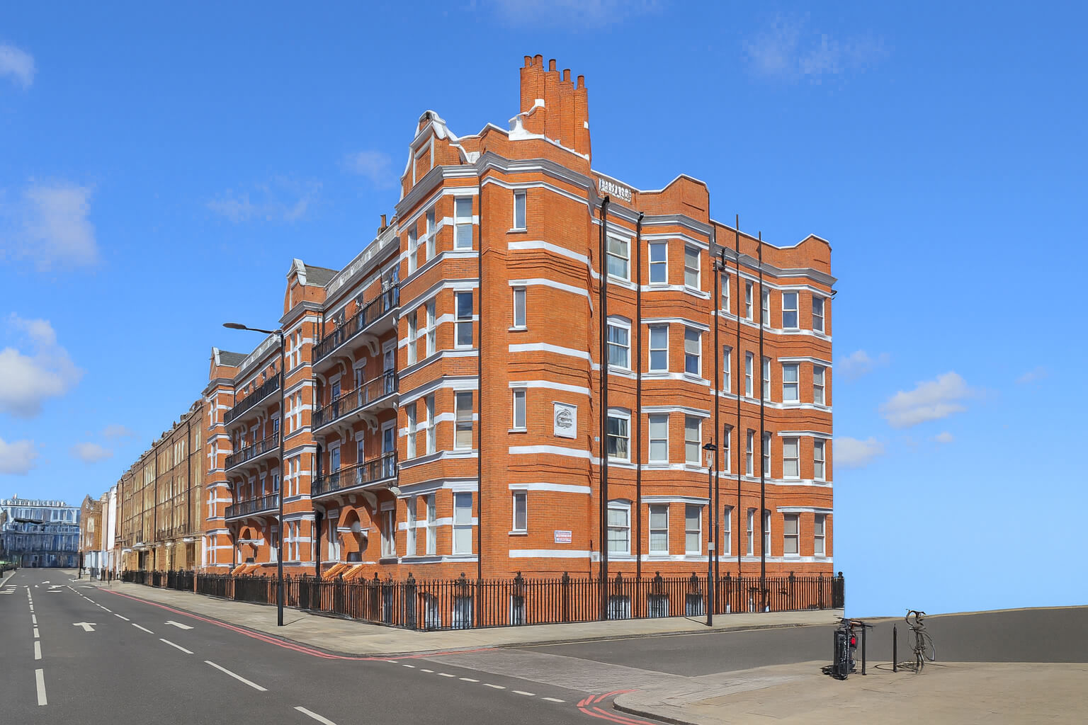 Property Inspection Report Watford for UK immigration and visa applications by Evergreen Engineers Ltd