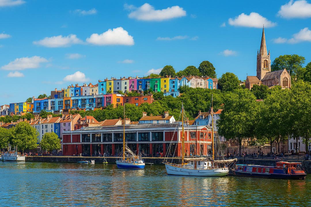 Property Inspection Report Bristol for UK immigration and visa applications by Evergreen Engineers Ltd